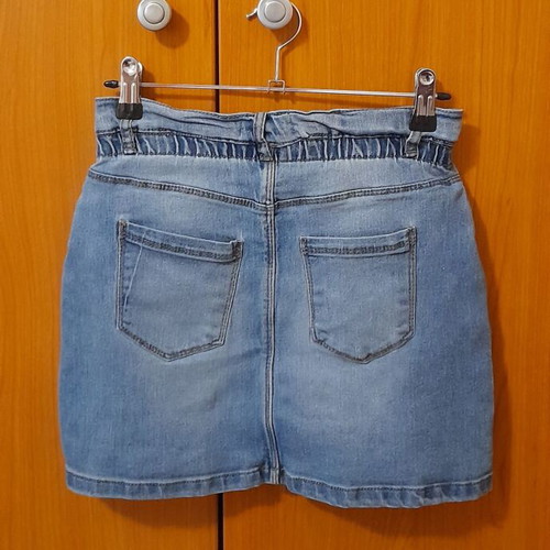 Piazza Italia denim skirt for girls 9-10 years like new, blue