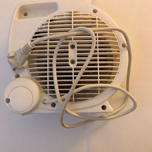 Fan heater small floor model like new