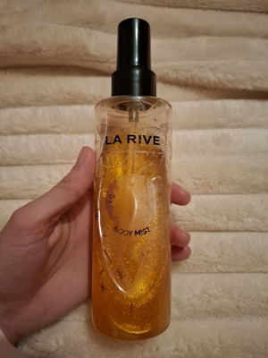 Body mist used with glitter and fragrance 200 ml