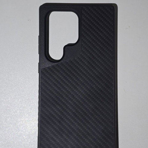 Samsung Galaxy S24 Ultra cases like new