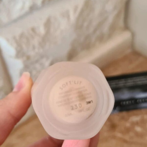 Fenty Soft 'Lit Foundation shade 230 like new