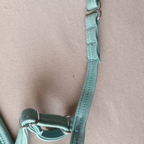 Swimwear top turquoise like new, size S
