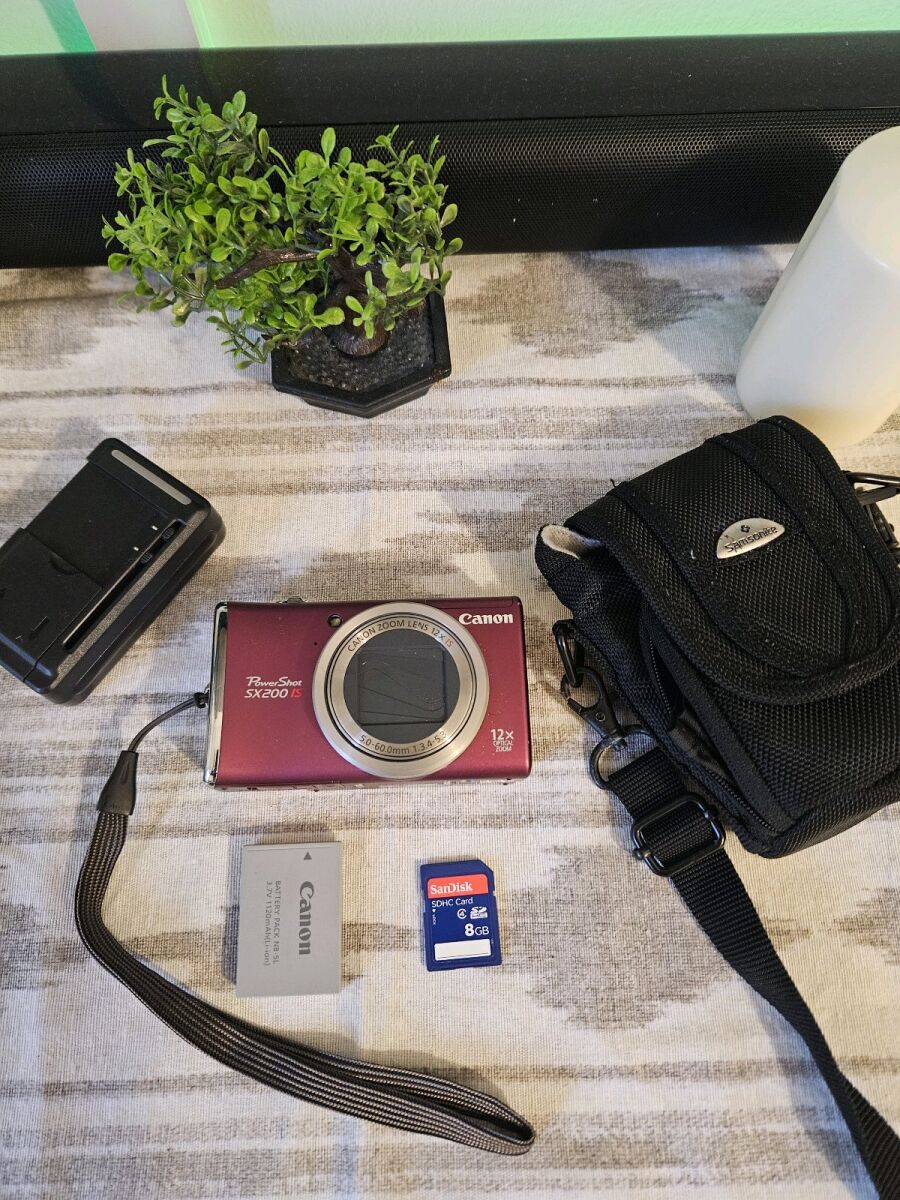 Canon PowerShot SX200IS digital camera… - € 220,00 - Vendora.cy