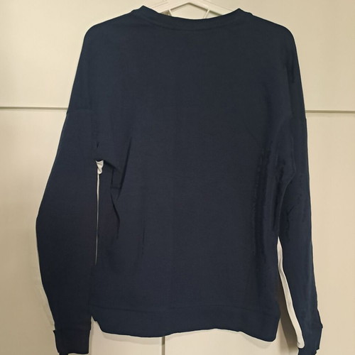 Reebok Classics Medium women's sweatshirt used blue with white