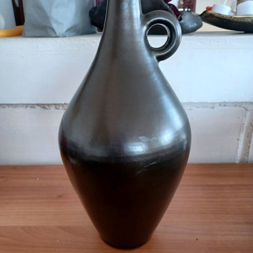 Modern vase like new, height 33 centimeters