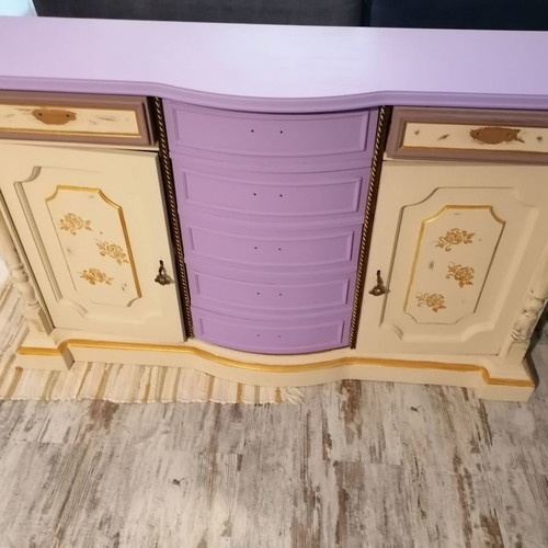 Antique buffet used with 7 drawers and 2 lockable cabinets