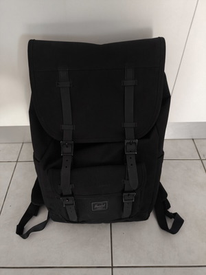 Herschel Little America σακίδιο πλάτης 30L σαν καινούργιο, μαύρο