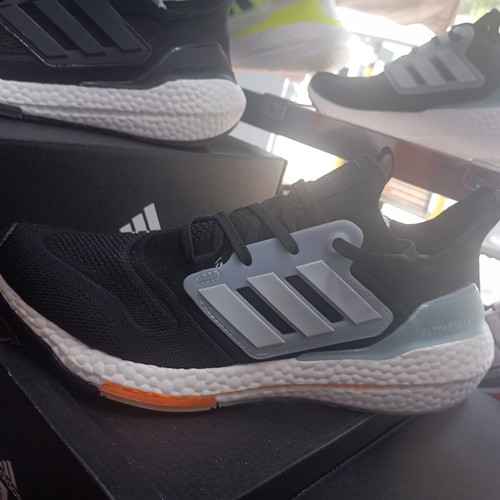 Adidas Ultraboost21 sneakers new, black and white, lightweight