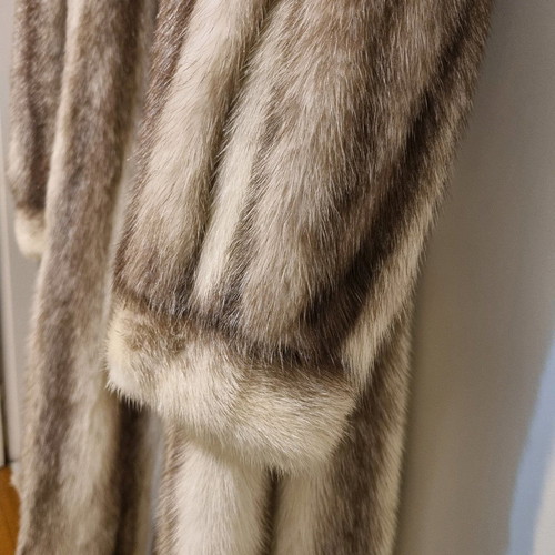 Mink fur coat white-brown used size Medium