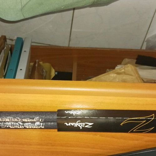 Zidjian blk drumsticks for drums, new, black