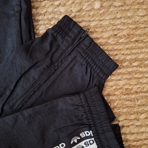 Adidas Originals women's tracksuit pants like new, black and white