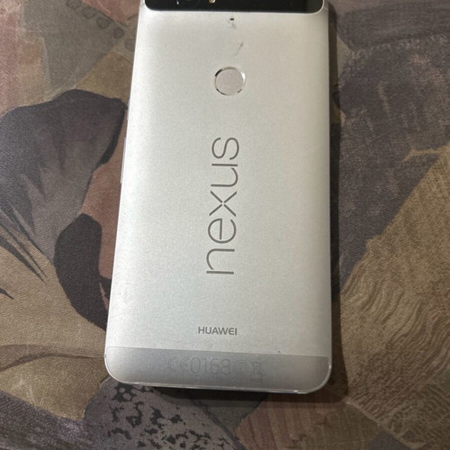 Huawei Nexus used for spare parts without charger