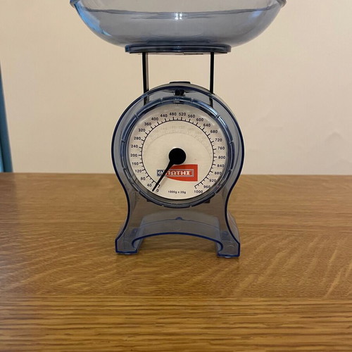 Analog kitchen scale with 1000gr bowl Giotis new