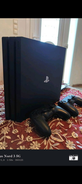 Sony Playstation 4 PRO 1TB