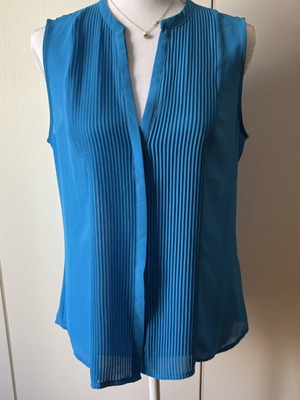 H&M blouse size L turquoise like new