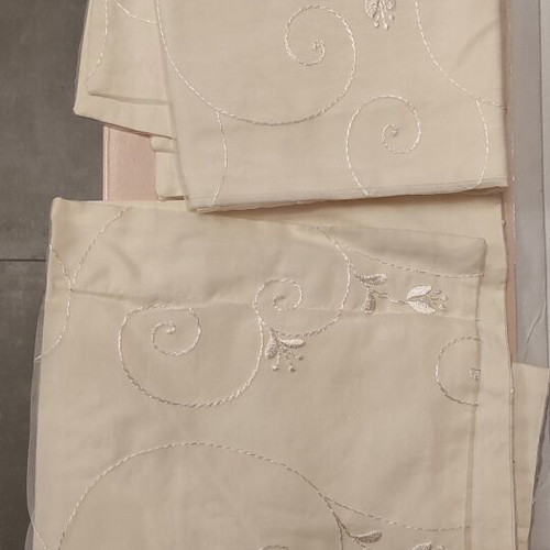 Bridal bed set 7 pieces like new