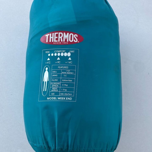 Thermos Week End hooded camping sleeping bag with carry case