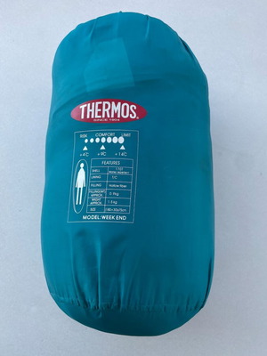 Thermos Week End hooded camping sleeping bag with carry case