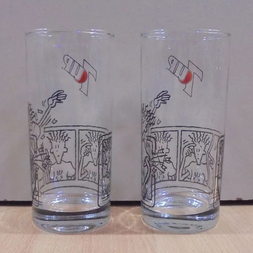 7 UP Fido Dido two old promotional glasses used