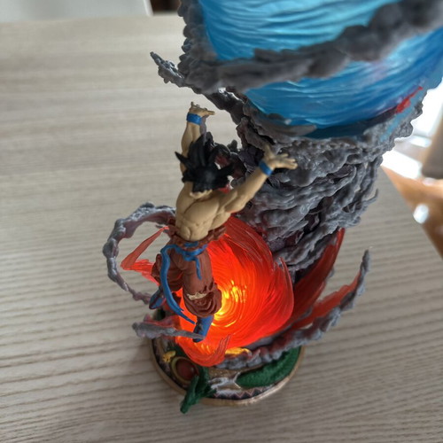 Dragon Ball Z Goku figure with lighting like new