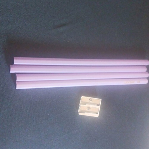 Set of 4 purple HB hexagonal pencils and sharpener new