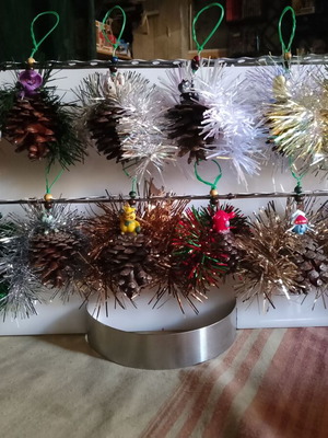 Pinecone Christmas ornaments new, set of 12, natural decoration
