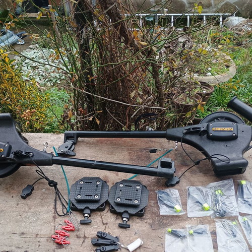 Cannon Uni-Troll 5 Handheld Downrigger like new with accessories gift