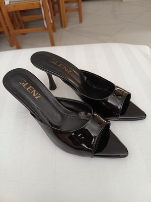 Mules black patent leather peep-toe size 38 new