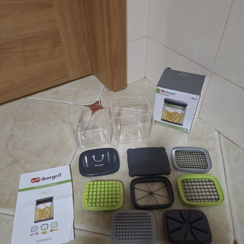 Ibergrif MS23 Vegetable and Fruit Cutter Set new with interchangeable blades