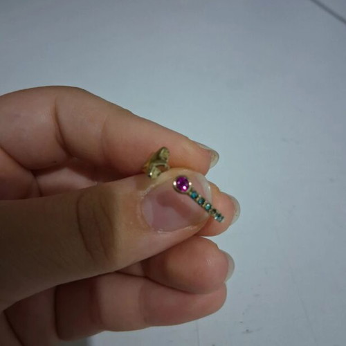 Avon ring 18.1 mm like new, multicolor gold tone