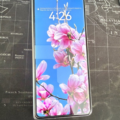Huawei Mate X3 512GB white foldable smartphone like new