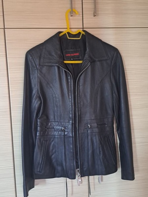 Real leather jacket, size XS
