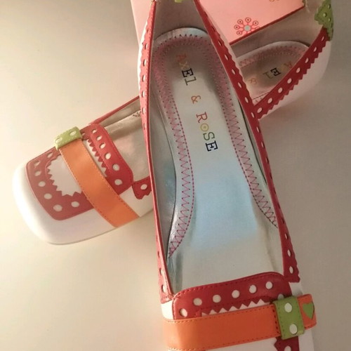 Axel and Rose leather women's colorful shoes size 39 new