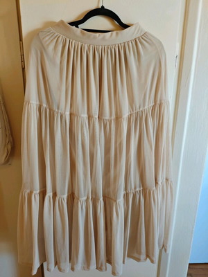 Maxi tulle skirt Zara new, beige, size M