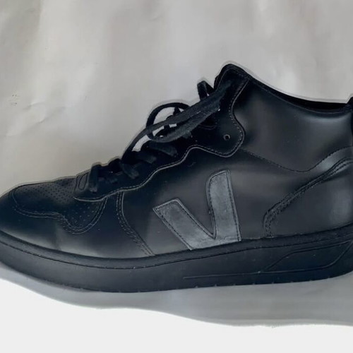Veja men's leather boots like new, size 46, black