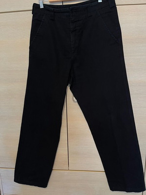 Armani Jeans women's baggy style pants like new, size 36 black