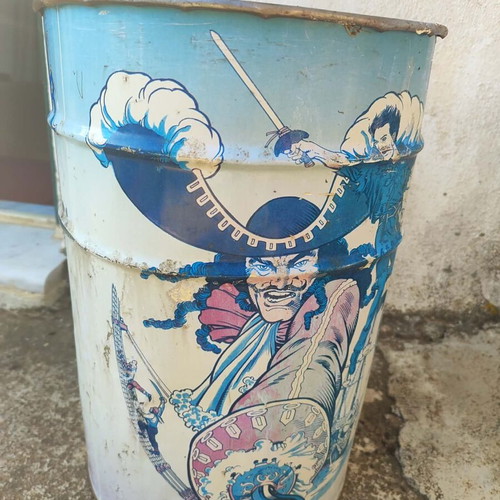 Vintage metal Hook bin 90's