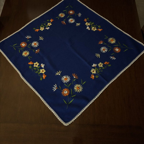 Kares handmade table linen blue 65x65 used