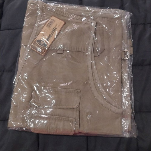 Shengyabao men's vest beige XL new with multiple pockets