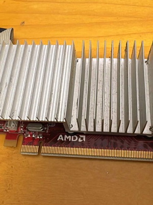 HD5450 Silent Graphics Card like new