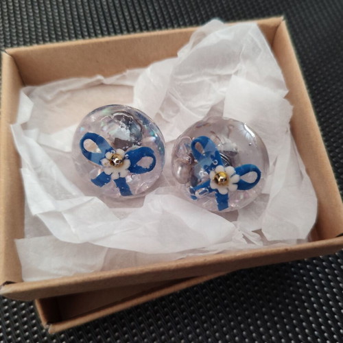 Handmade earrings with resin and colorful elements new