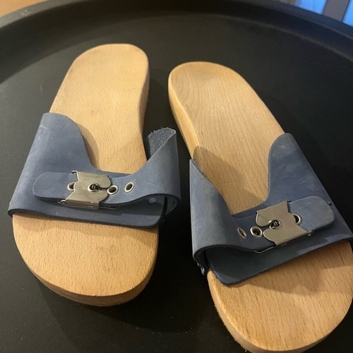 Esiot sandals size 37 like new, blue