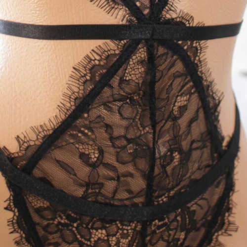 Lace One-Piece Lingerie Black new, sensual elegance