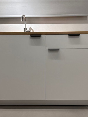 Kitchen cabinet with sink and faucet like new from IKEA