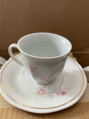 Coffee cups and saucers new, set of 6, porcelain
