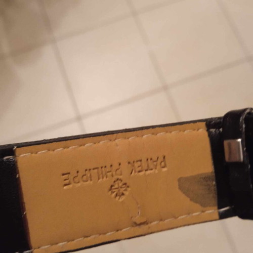 Men's wristwatch used