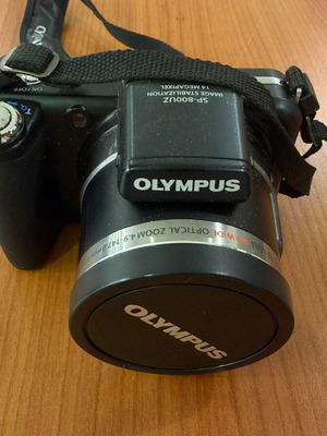 Olympus SP-800UZ 14MP Superzoom 30x digital camera