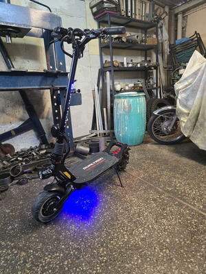 Dualtron Victor Luxury+ electric scooter