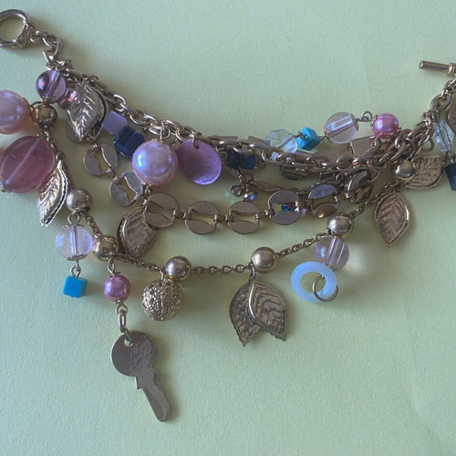 Mango Limited Edition bracelet like new, gold color, 20cm length