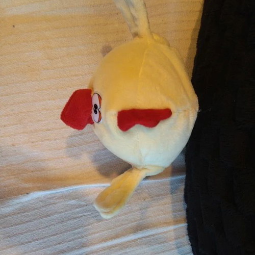 Chicken doll like new, sings and dances "the ducklings"